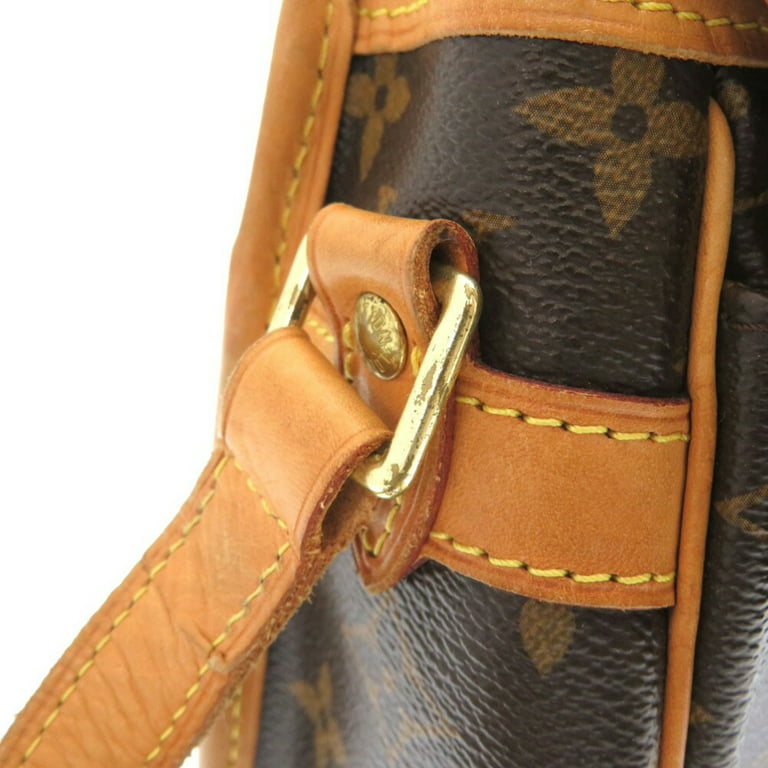 Louis Vuitton Authenticated Bosphore Handbag