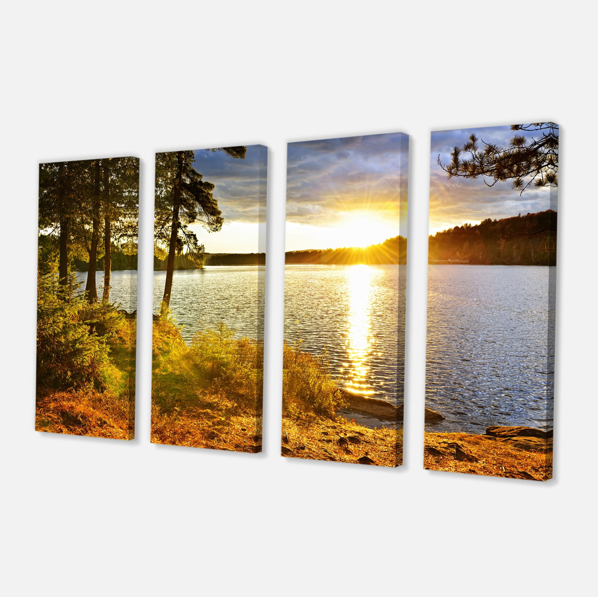 Designart 'Beautiful View of Sunset over Lake ' Landscape Canvas Art Print