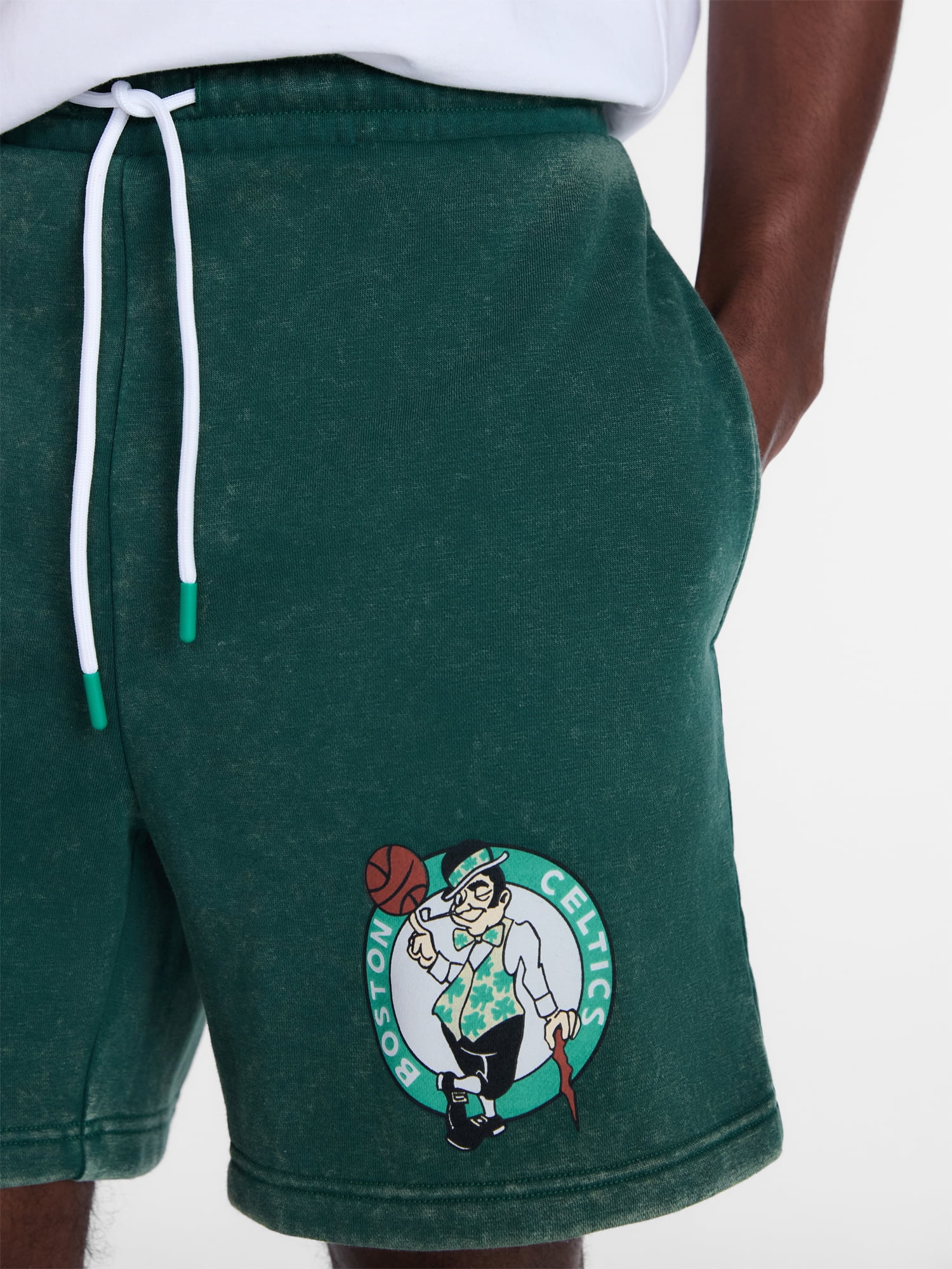 NBA, Men's & Big Men's Graphic Fleece Shorts, Boston Celtics, Sizes XS-3XL