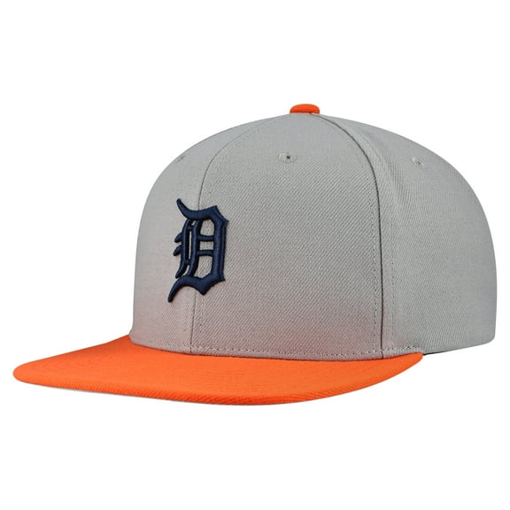 Men's Mitchell & Ness Gray Detroit Tigers Basic Flip Snapback Hat
