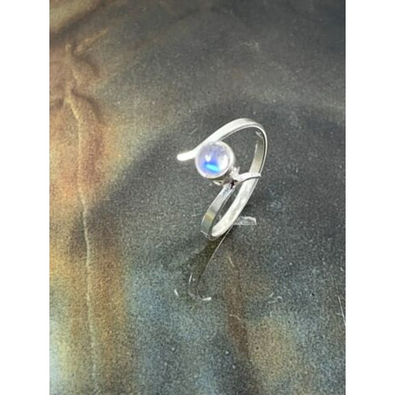 925 Sterling Silver Handmade Natural Round Moonstone Gemstone Fine Ring Jewelry