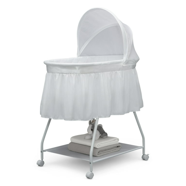 Delta children sweet beginnings bassinet hotsell
