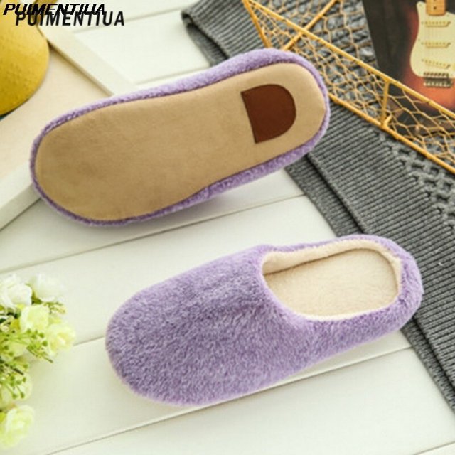 2022, nuevo diseño, pantuflas peludas para casa de invierno para mujer, chanclas de piel esponjosa cruzada para el hogar, zapatos planos para interiores, chanclas para mujer Tan Jianjun unisex