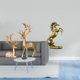 thumbnail image 2 of Estatua de escultura de ciervo,Estatua de ciervo,adorno de mesa,decoración del hogar,Colecciones de decoración de figuras de pareja de renos enamorados,Estatua del caballo,Estatua de caballo, 2 of 8
