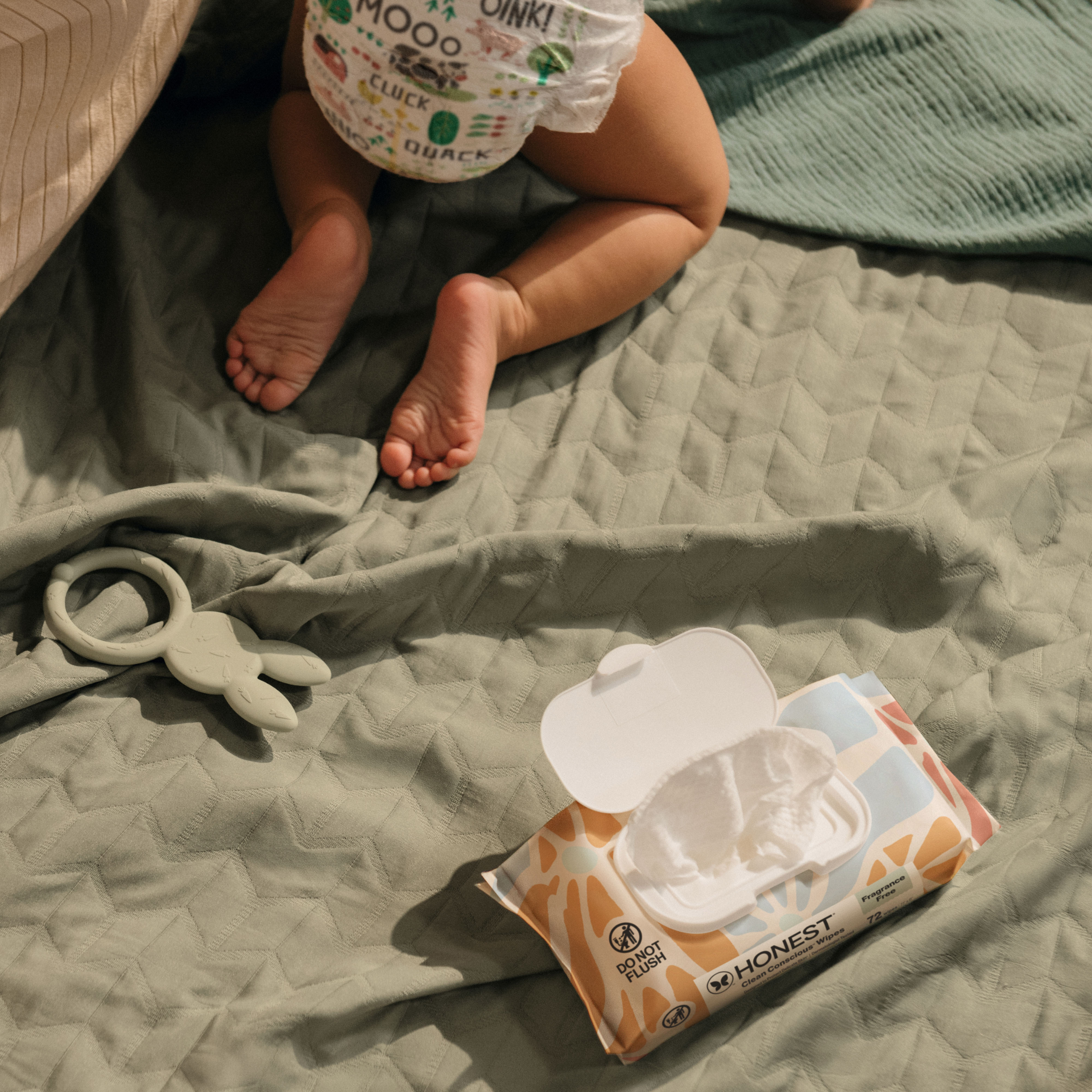 Honest Company Clean Conscious Wipes, Sunburst, 864 Count photo 7