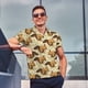 thumbnail image 4 of Fotbe Cute Squirrel with Green Leaves Camiseta Polo de Golf para Hombre con Estampado – Camisa Deportiva Transpirable con Cuello Abotonado-Small, 4 of 6