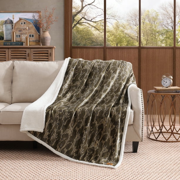 Mossy Oak Sherpa Throw Blanket, 50