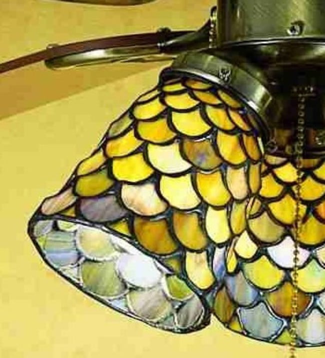 4"W Tiffany Fishscale Fan Light Shade