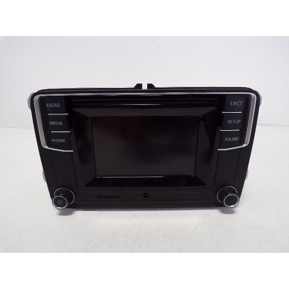 Pre-Owned 17 Volkswagen Jetta CD Player Radio OEM LKQ - Verify Specific Vehicle Fitment In Description - (Good)
