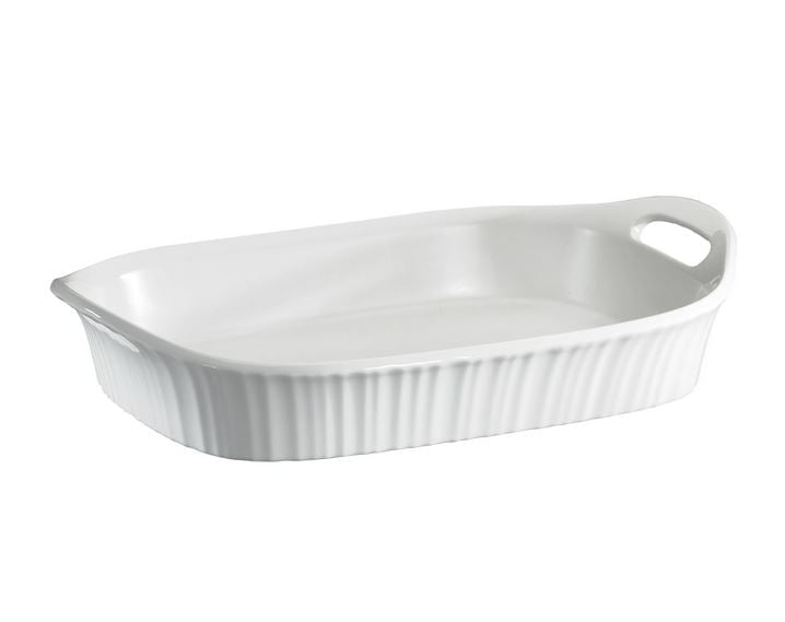 corningware french white 3 qt oblong casserole dish with sleeve