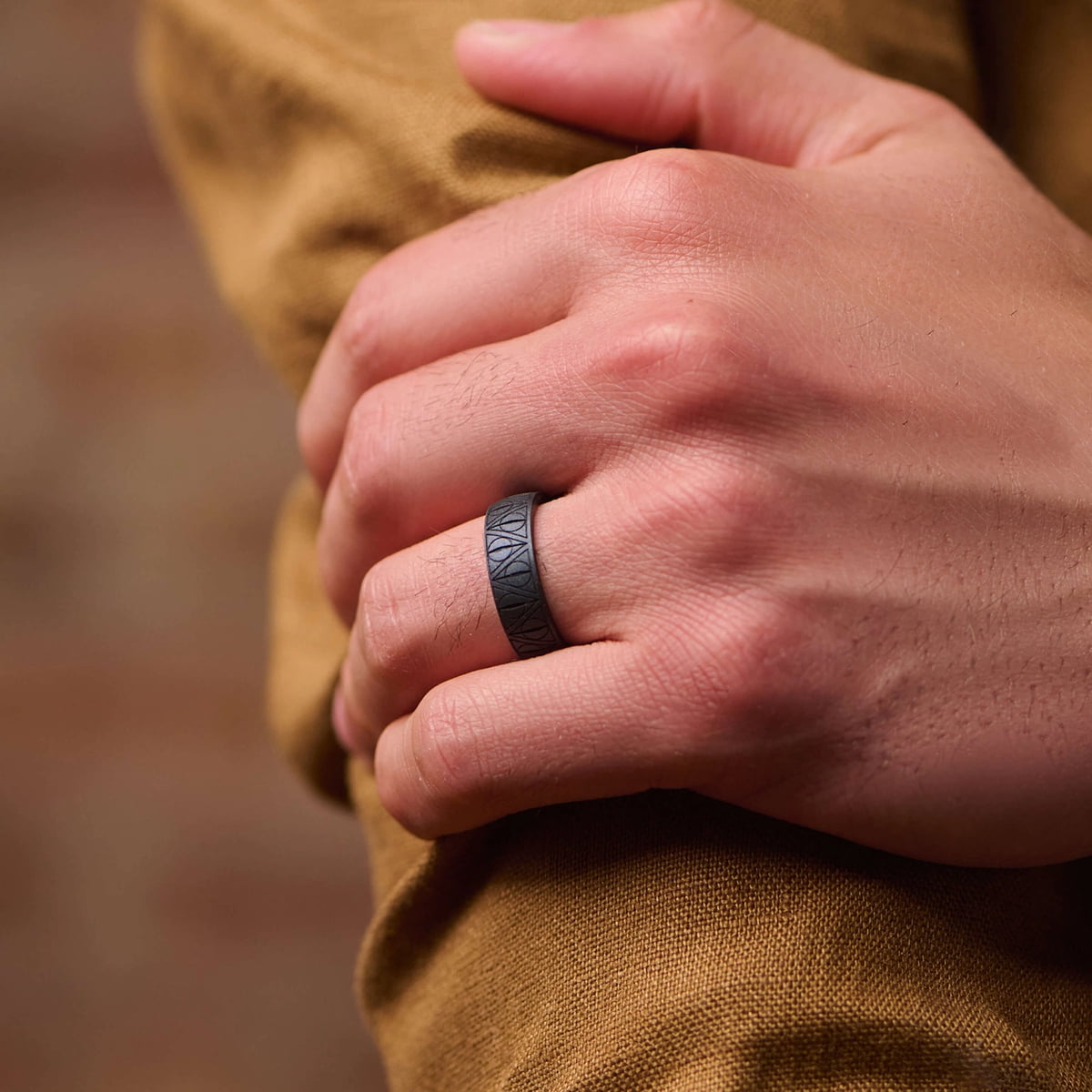 Rise Thin Silicone Ring - Obsidian