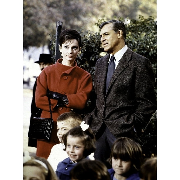 Charade Audrey Hepburn And Cary Grant Film Still Photo Print 8 X 10 Walmart Com Walmart Com