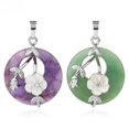 thumbnail image 2 of Collar Yashi Broche Ping'an con colgante de cristal y amatista pequeña, 2 of 5
