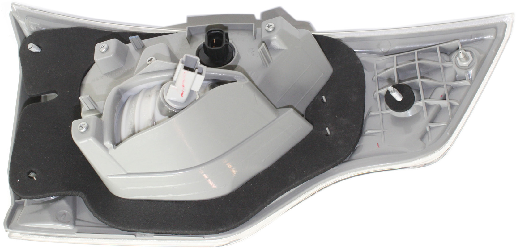 Tail Light Compatible With 2014-2016 Toyota Highlander Right Passenger Side, Inner With bulb(s)