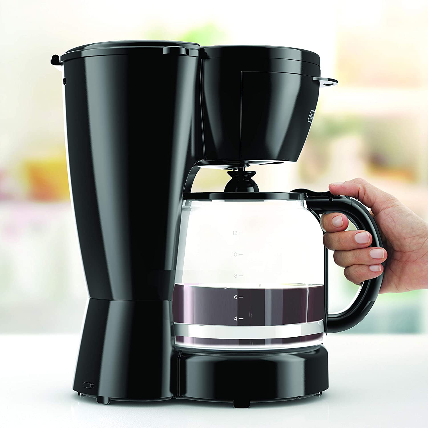 Black+Decker CM0940BD Coffee Maker, 12 Cup Capacity, 975