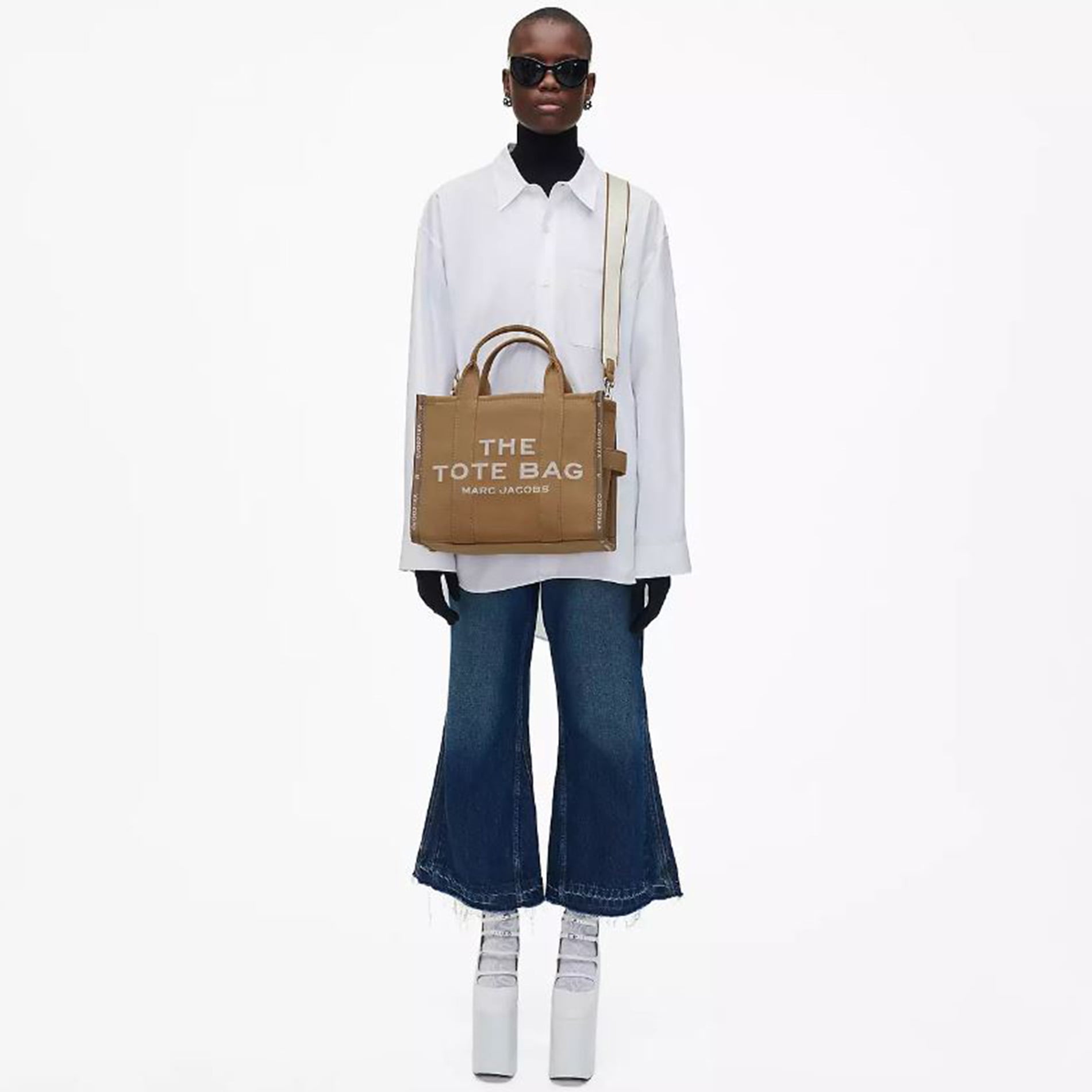 トートバッグ MARC JACOBS CAMEL LEATHER THE MEDIUM TOTE BAG Marc Jacobs Designer Women's Medium Tote Bag in Jacquard
