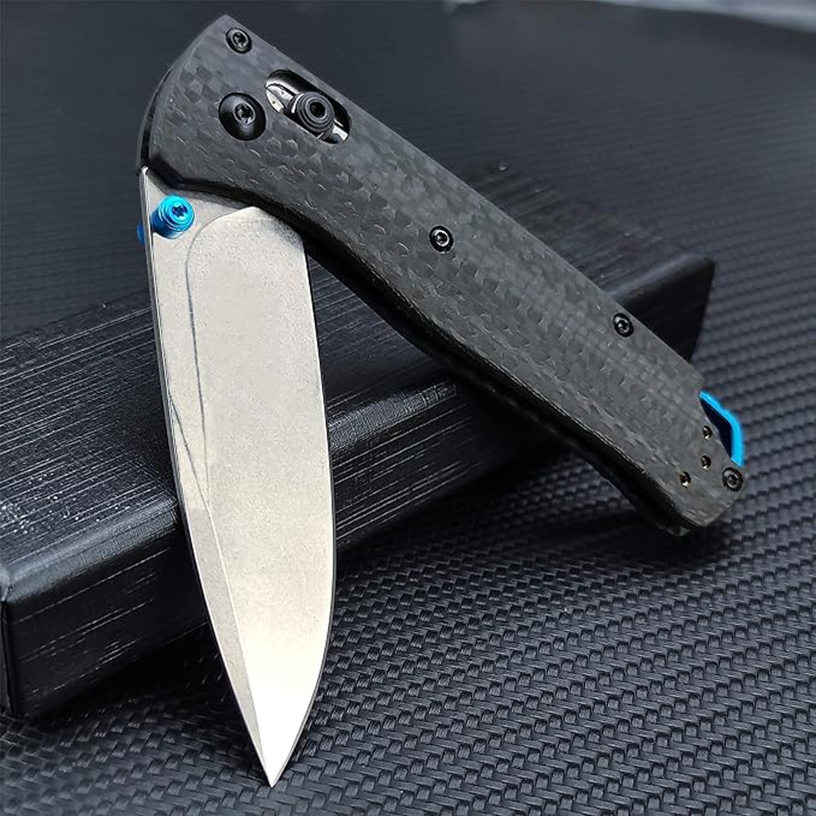 EDC Men's Everyday Folding Pocket Knife with Carbon Fibre Handle and Manual Opening for Camping , Black