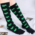 thumbnail image 2 of Chaussettes Hautes Motif Trèfle (Chaussettes à Orteils), 2 of 3