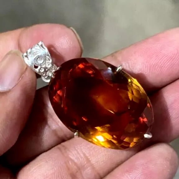 90 Ct Color Change Alexandrite Oval Pendant 925 Sterling Silver Loose Gemstone