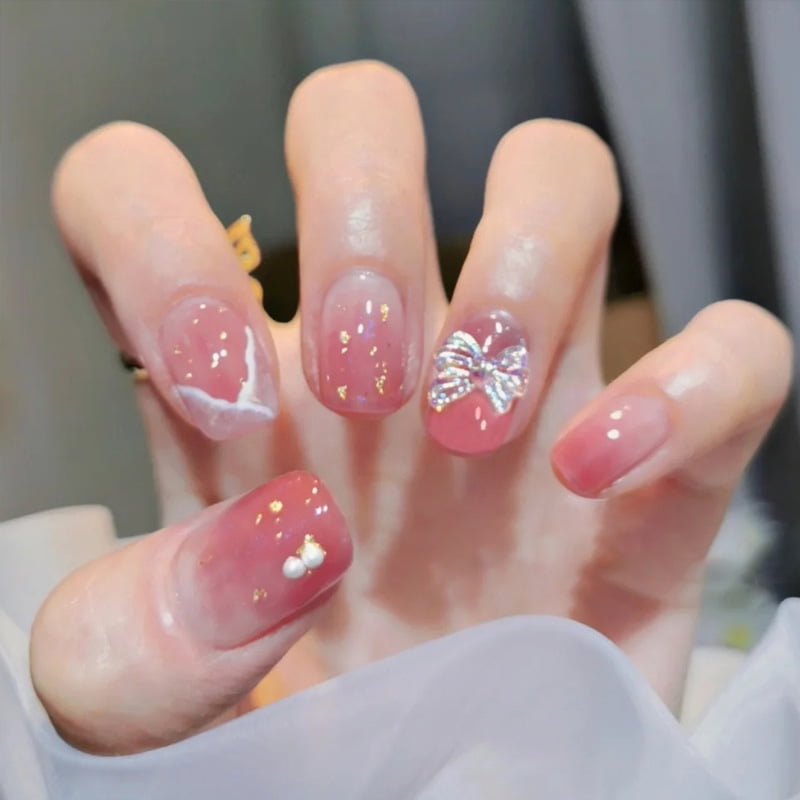 13 Dreamy Nail Art Designs That Are More Than Exciting for Fall and Winter  | Fashionisers©