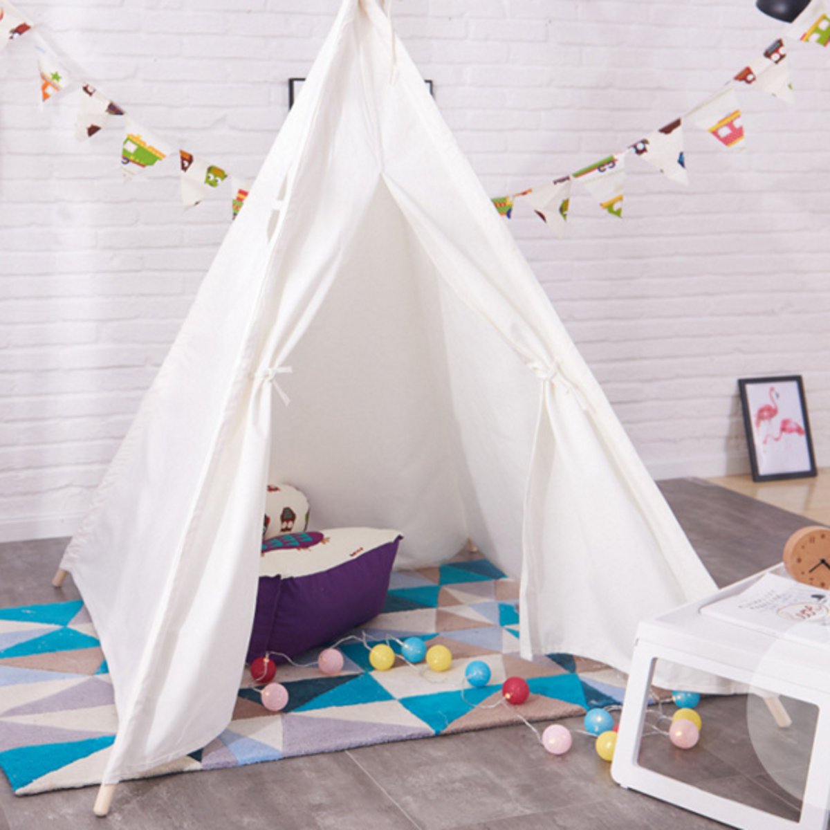 inside kids tent