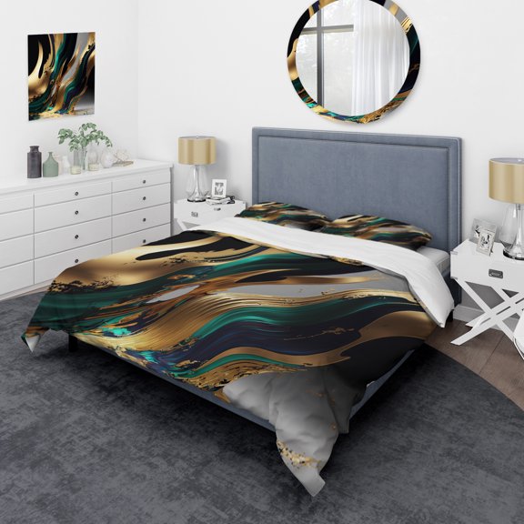 Designart "Agate in Green and Gold II" Modern Bedding Covert Set - Abstract Transitional Green Abstract Bed Set With 2 Shams