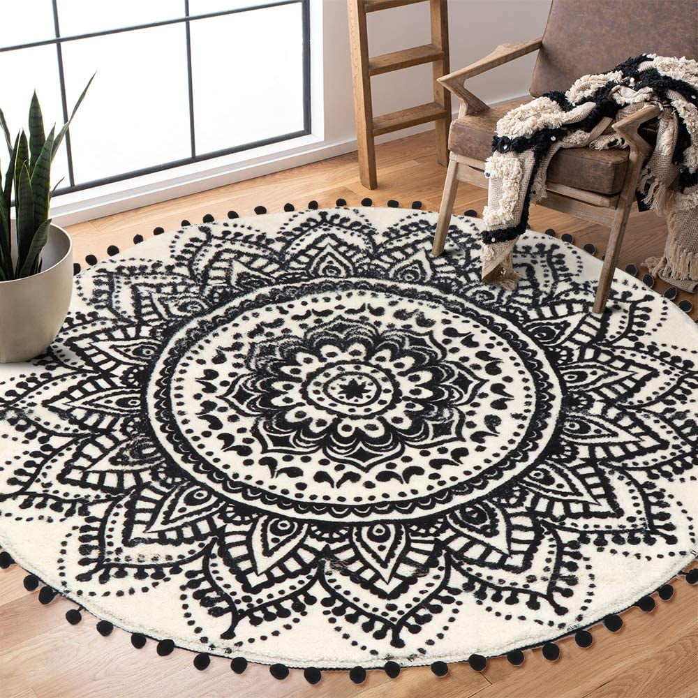 2ft Round Small Area Rug With Chic Pom, How To Make Area Rugs Not Slide