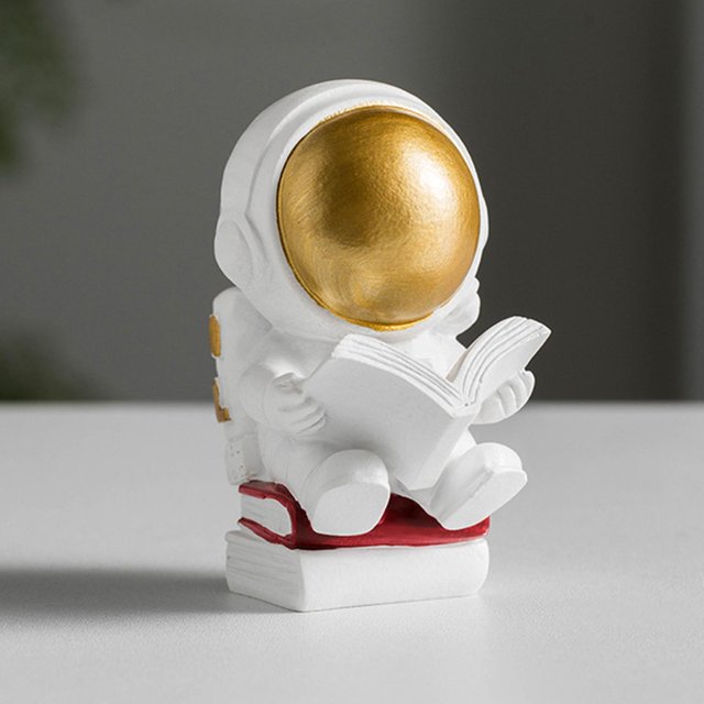 Estatua de acción de resina Perfecl estatuillas de astronautas dorada