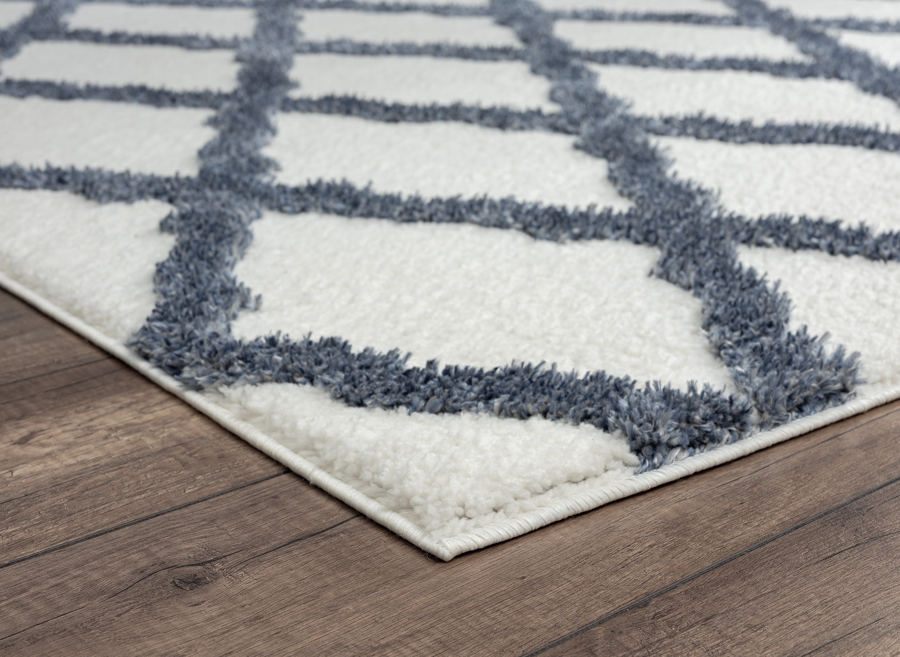 United Weavers of America Queensland Geometric Hand-Made Area Rug, 15' x 12.5'