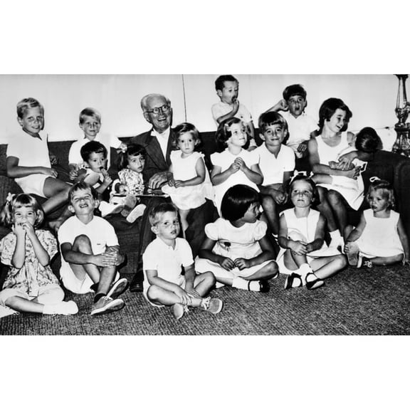 Patriarch Joseph P. Kennedy With His 17 Grandchildren On His Birthday History (24 x 18)