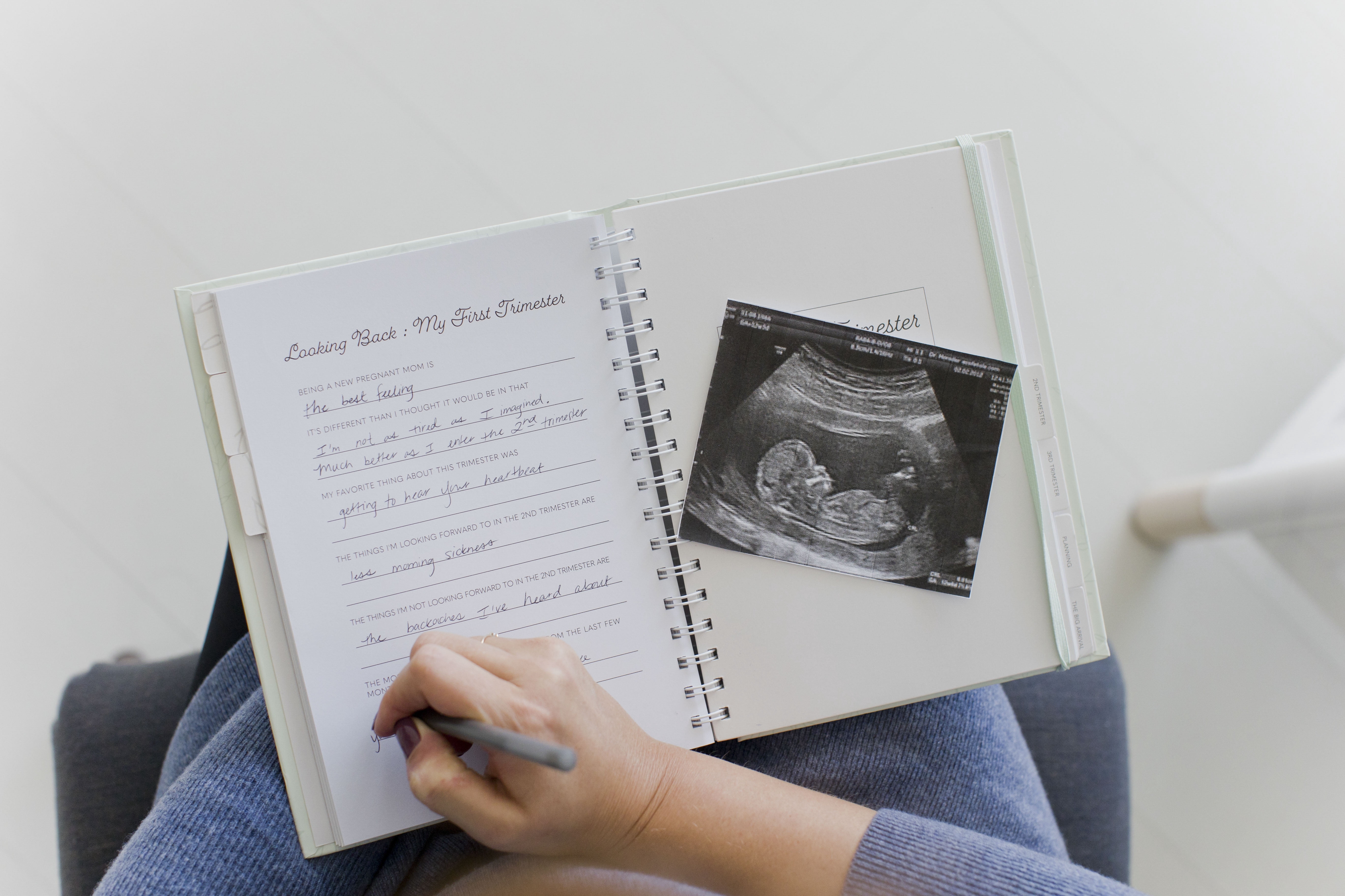 Pearhead Little Bundle of Joy Pregnancy Journal, Keepsake Pregnancy Memory Book, Sage Green Leaf
