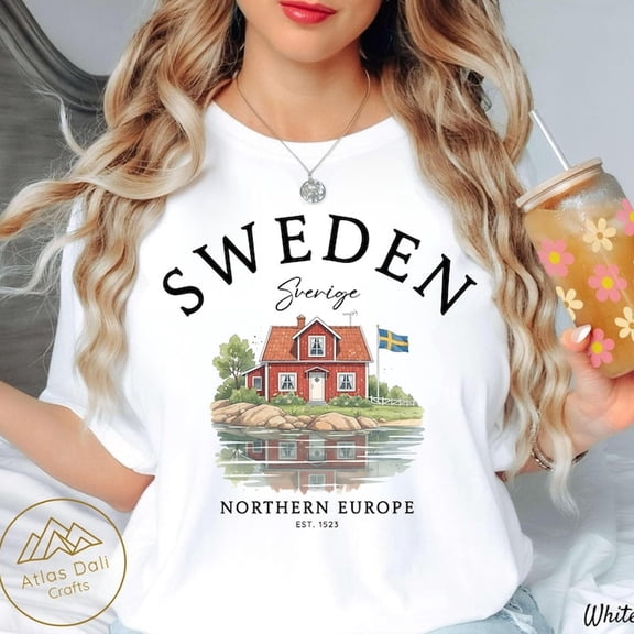 Vintage Sweden Sverige Northern Europe T-Shirt Retro Scandinavian Red Cottage Graphic Tee Souvenir Apparel For Men Women Adults White Comfort Fit Travel Gift