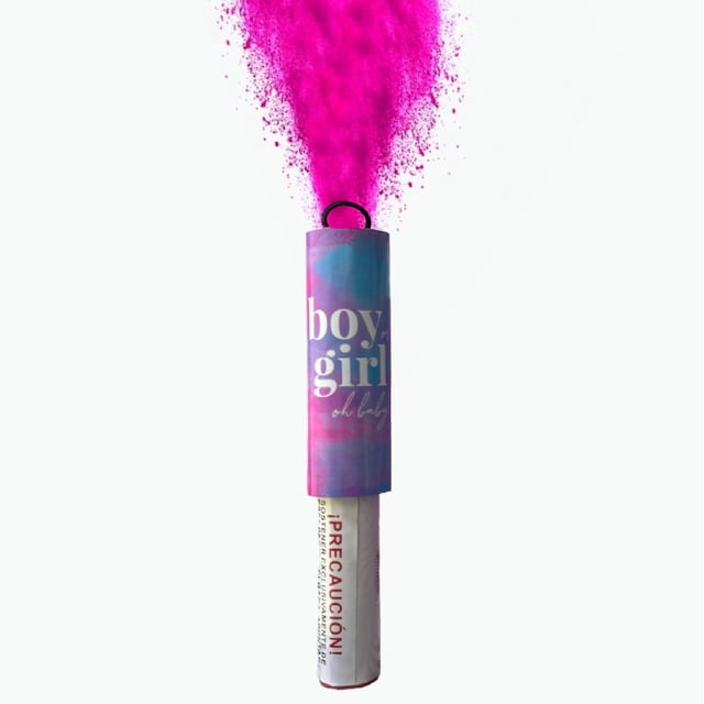 bengala de humo de argolla rosa innova gender reveal, vista frontal vertical de bengala cilíndrica con funda azul y rosa que muestra “boy girl”, aro negro en la parte superior y humo rosa intenso saliendo en forma circular; activación por punta encendible, duración de humo aproximada 50 seg, ideal para revelación de género y a menudo usada como recurso fotográfico en sesiones al aire libre.