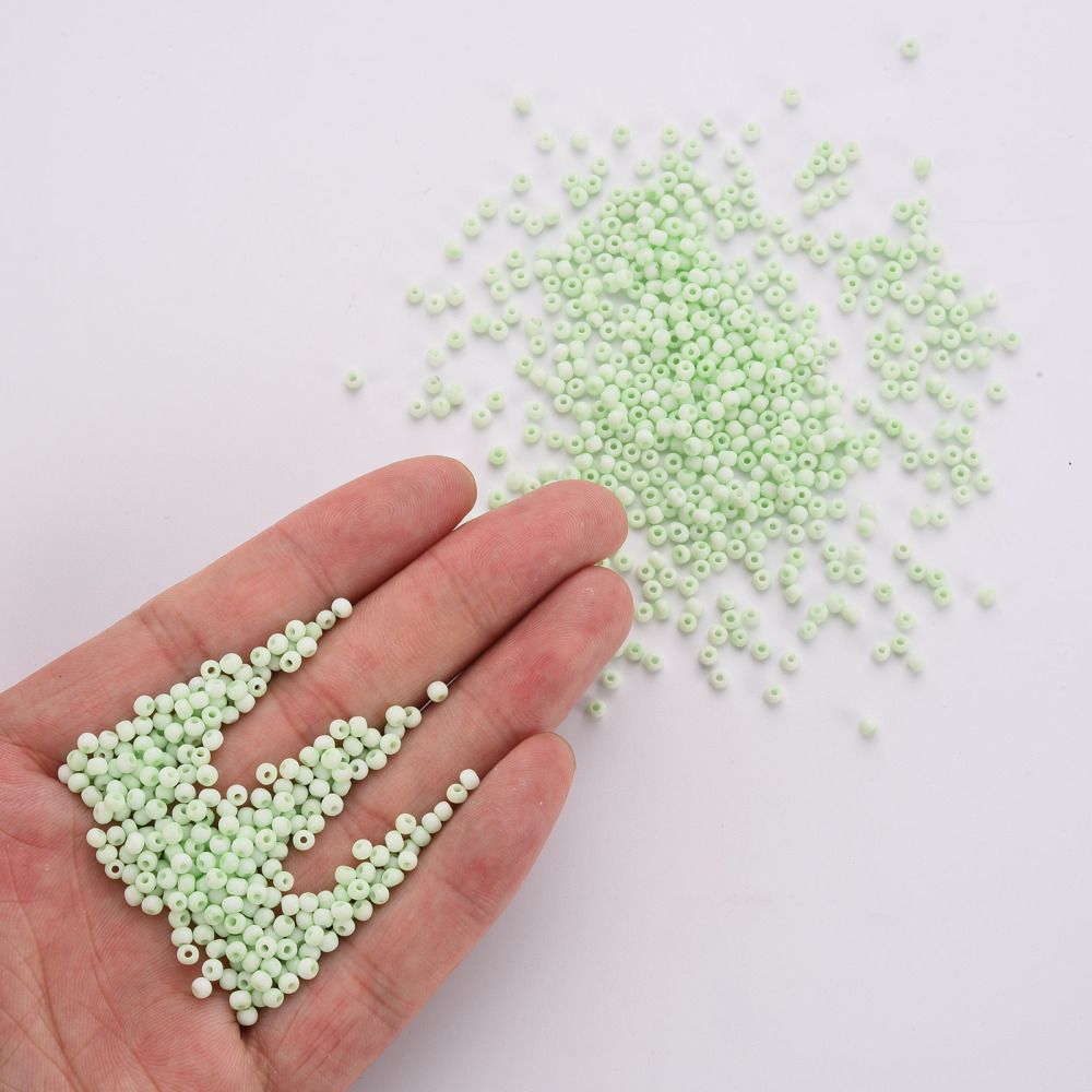 8/0 Opaque Glass Seed Beads Round Hole Frosted Colours Round Light Green 3-4x2-3mm Hole: 0.8mm 15000pcs/Pound