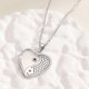 thumbnail image 4 of Collar con colgante de corazón de circonita con microincrustaciones y superficie fotosensible de alta calidad con diseño de estilo europeo y americano de nicho de moda - Plata TP-02962-02, 4 of 5