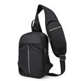 thumbnail image 1 of Bolso de hombro para hombre de tela Oxford de gran capacidad para viajes al aire libre, 1 of 5