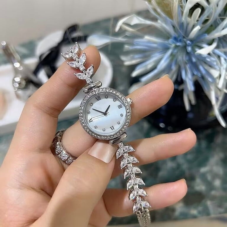 Women Quartz Watches Wrist Strap Round Watch Artificial  display picture 2