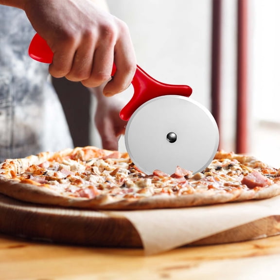 Tuphregyow Sharp Stainless Steel Pizza Wheel Knife with Comfortable Handle and Protective Cover for Effortless Home Baking Red