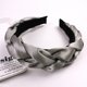 thumbnail image 4 of Diademas para mujer Diademas trenzadas de terciopelo Diadema de moda Criss Cross Accesorios para el cabello Ormromra  CPB-DE-LYY750-8, 4 of 5