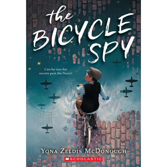 Pre-Owned The Bicycle Spy (Paperback) 0545850967 9780545850964