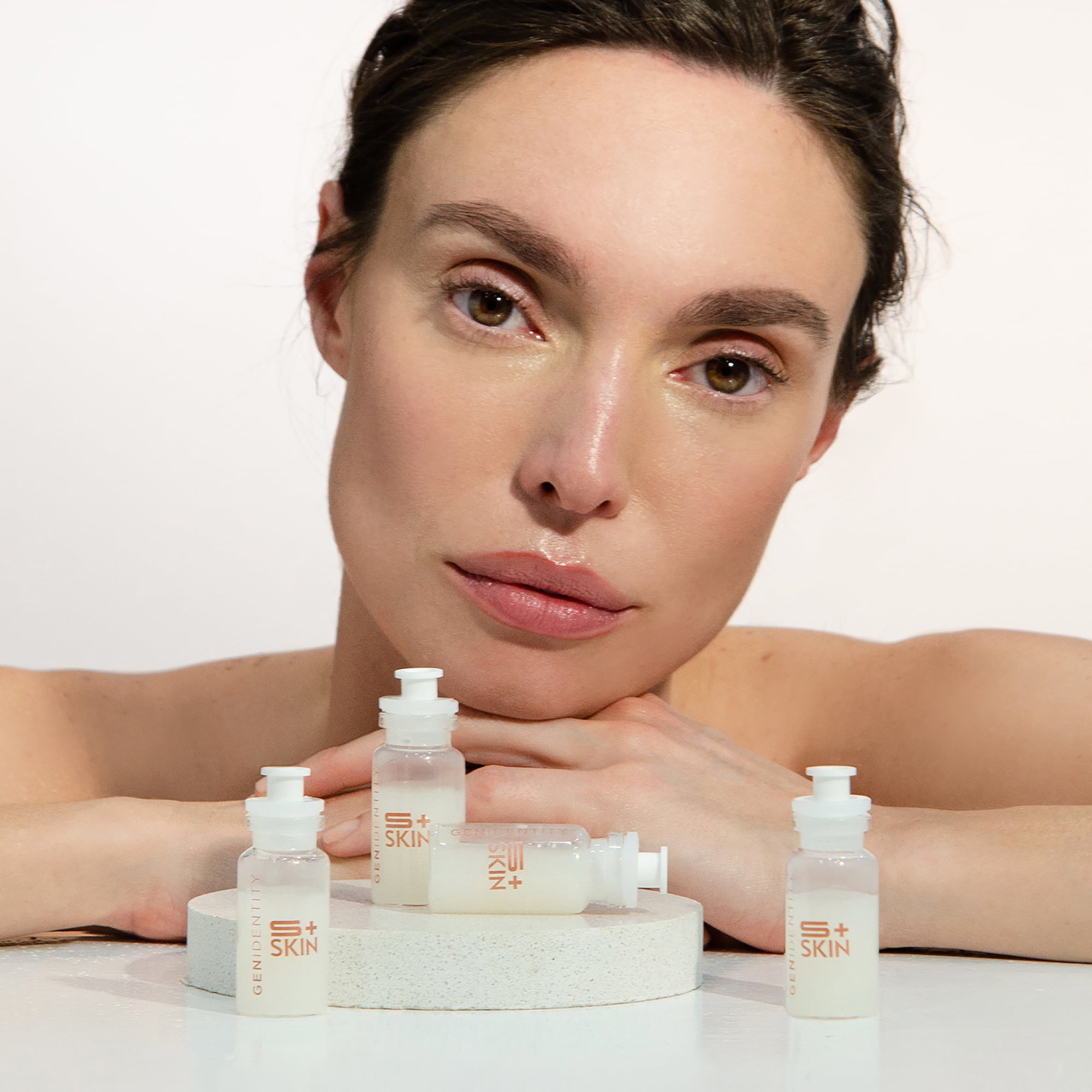 Gen Identity Skin Immersive Antiaging Serum, Face Serum, 4 pc