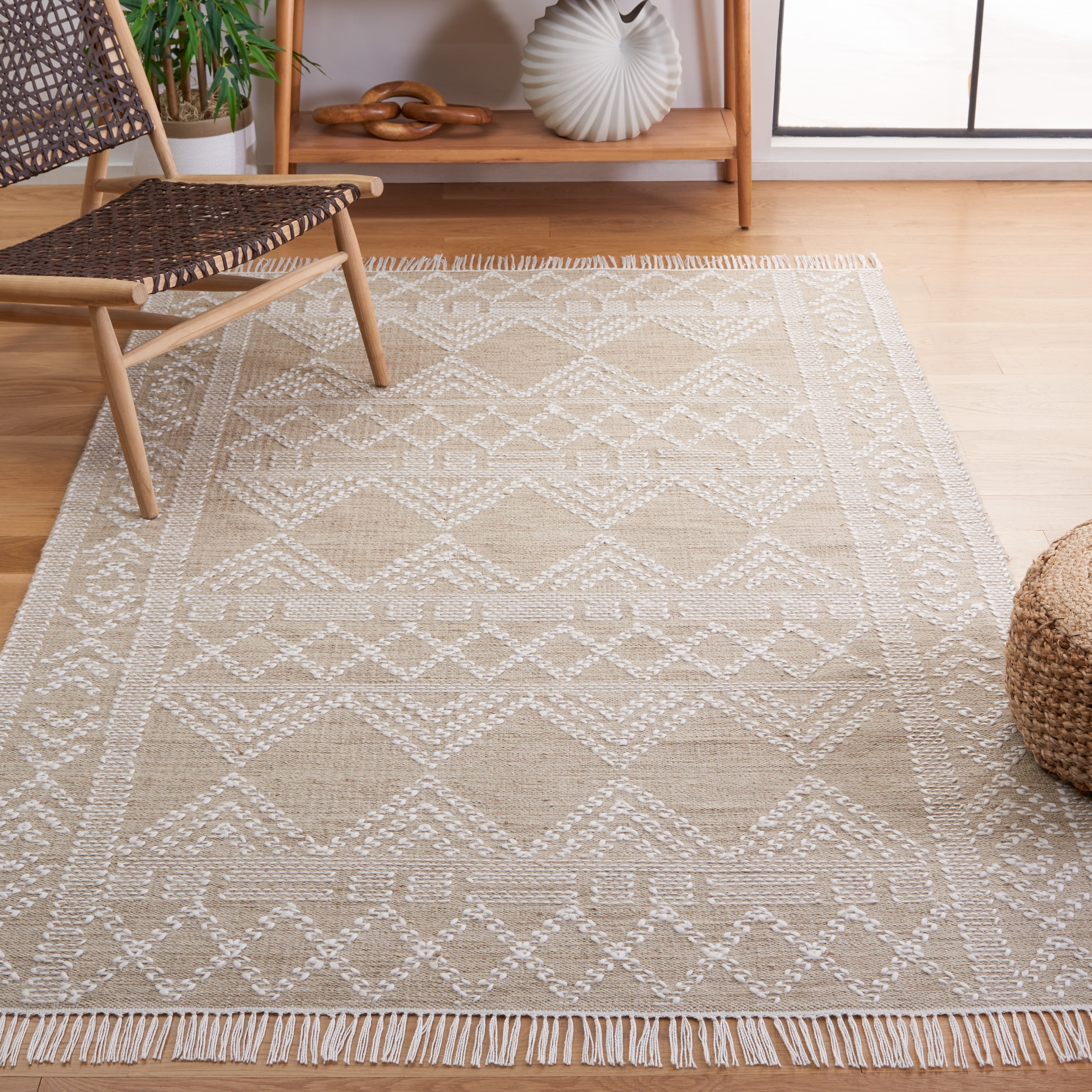 SAFAVIEH Kilim Emory Tribal Polyester Area Rug, Beige/Ivory, 8' x 10'