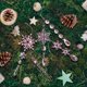 thumbnail image 2 of Adornos navideños con forma de copos de nieve de acrílico rosa OuMuaMua, 32 unidades, 2 of 7