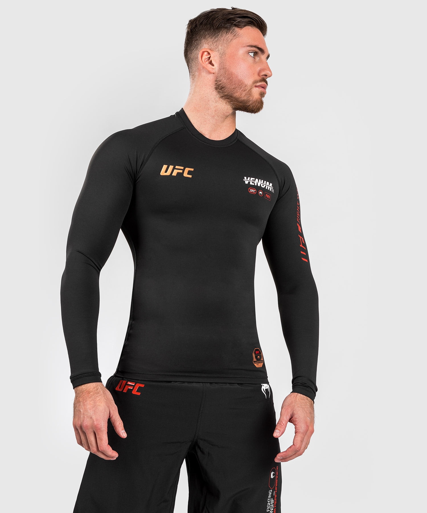 UFC ADRENALINE BY VENUM MEN’S FIGHT WEEK PERFORMANCE LONG-SLEEVE RASHGUARD - BLACK - XXL