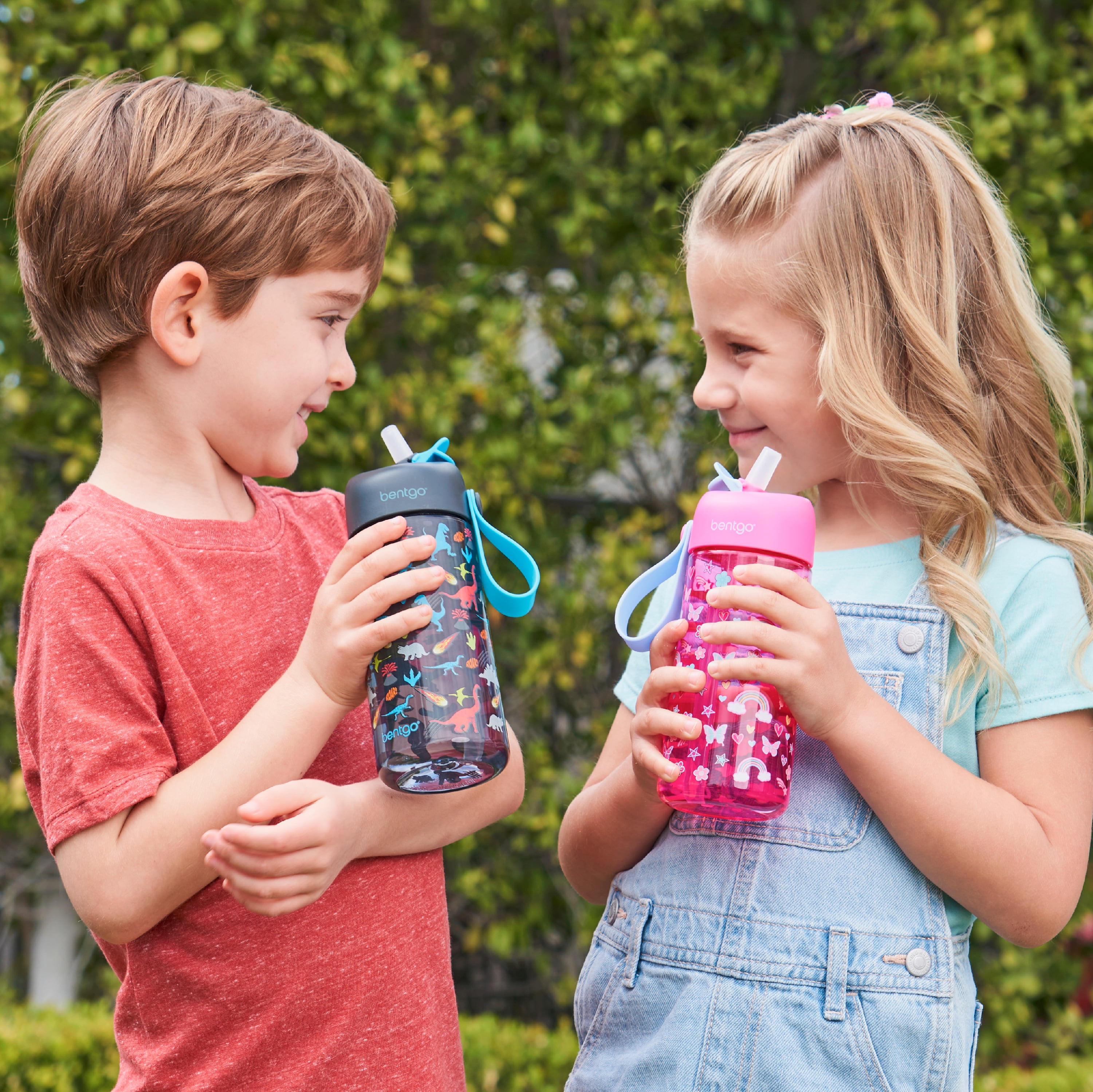  Bentgo® Kids Water Bottle 2-Pack - New, Improved 2023 Leak-Proof  BPA-Free 15 oz Cups for Toddlers & Children Flip-Up Safe-Sip Straw School,  Sports, Daycare, Camp (Rainbows Butterflies/Fairies) : Sports & Outdoors