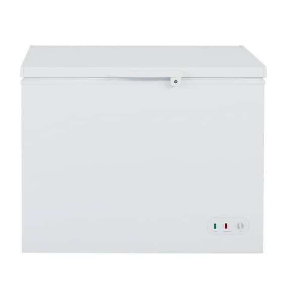 Maxx Cold Chest Freezer with Solid Top, 40.6"W, 49.6 cu. ft. Storage Capacity, Locking Lid, Garage Ready, in White (MXSH9.6SHC)
