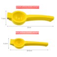 thumbnail image 3 of Grand Presse-Agrumes Manuel Rouge - Presse à Fruits Robuste de 175 g pour une Extraction Efficace du Citron/de la Lime, Design Compact et Portable, Idéal pour un Usage Domestique/commercial, Vente en Gros Offerte par le Fabricant, 3 of 6
