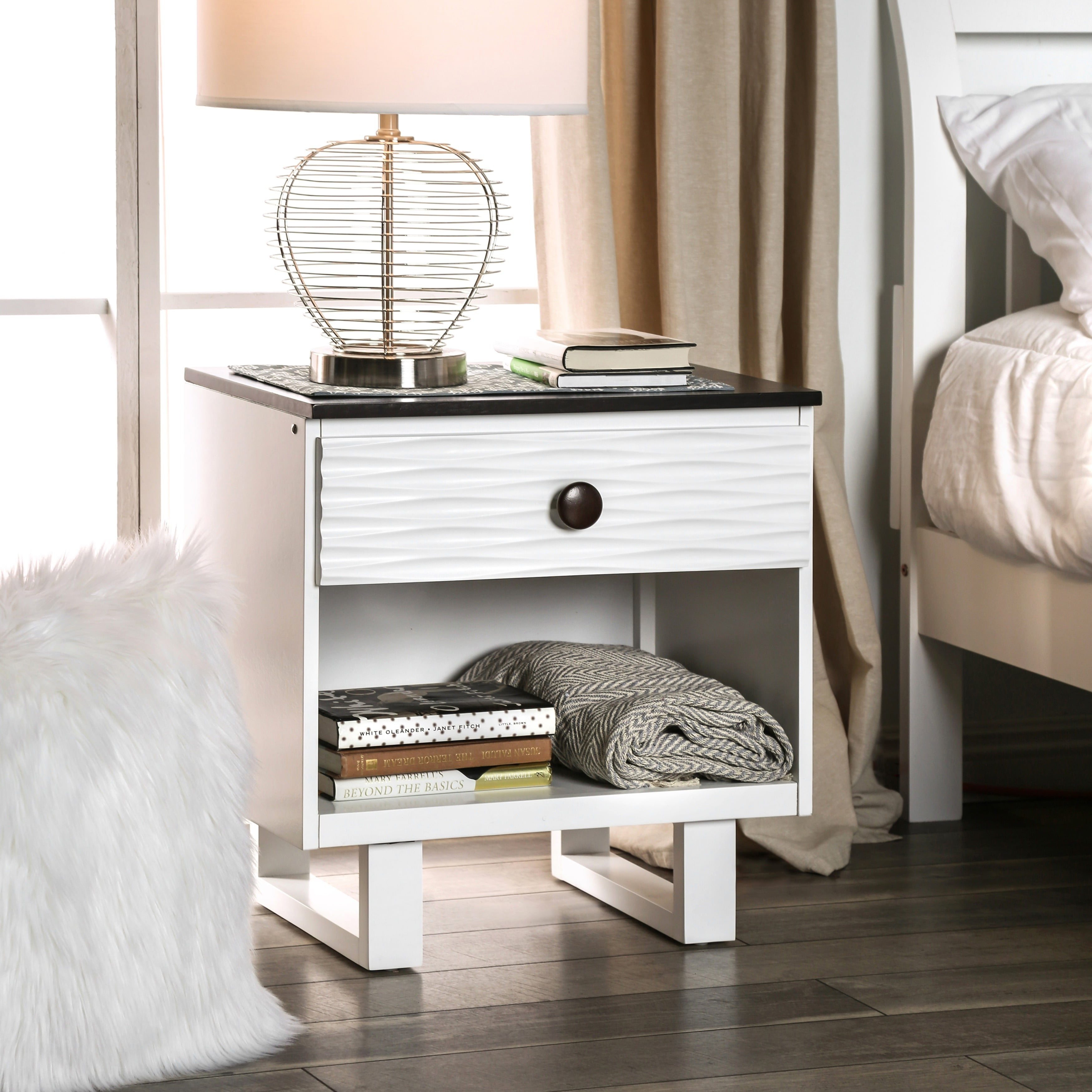 Furniture of America Tish Contemporary White Solid Wood Nightstand