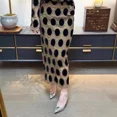 thumbnail image 3 of Falda Nanfu Premium 2024 Otoño/Invierno Elegante Adelgazante Encaje Patchwork Flocado Bordado Vestido Largo A1446, 3 of 4