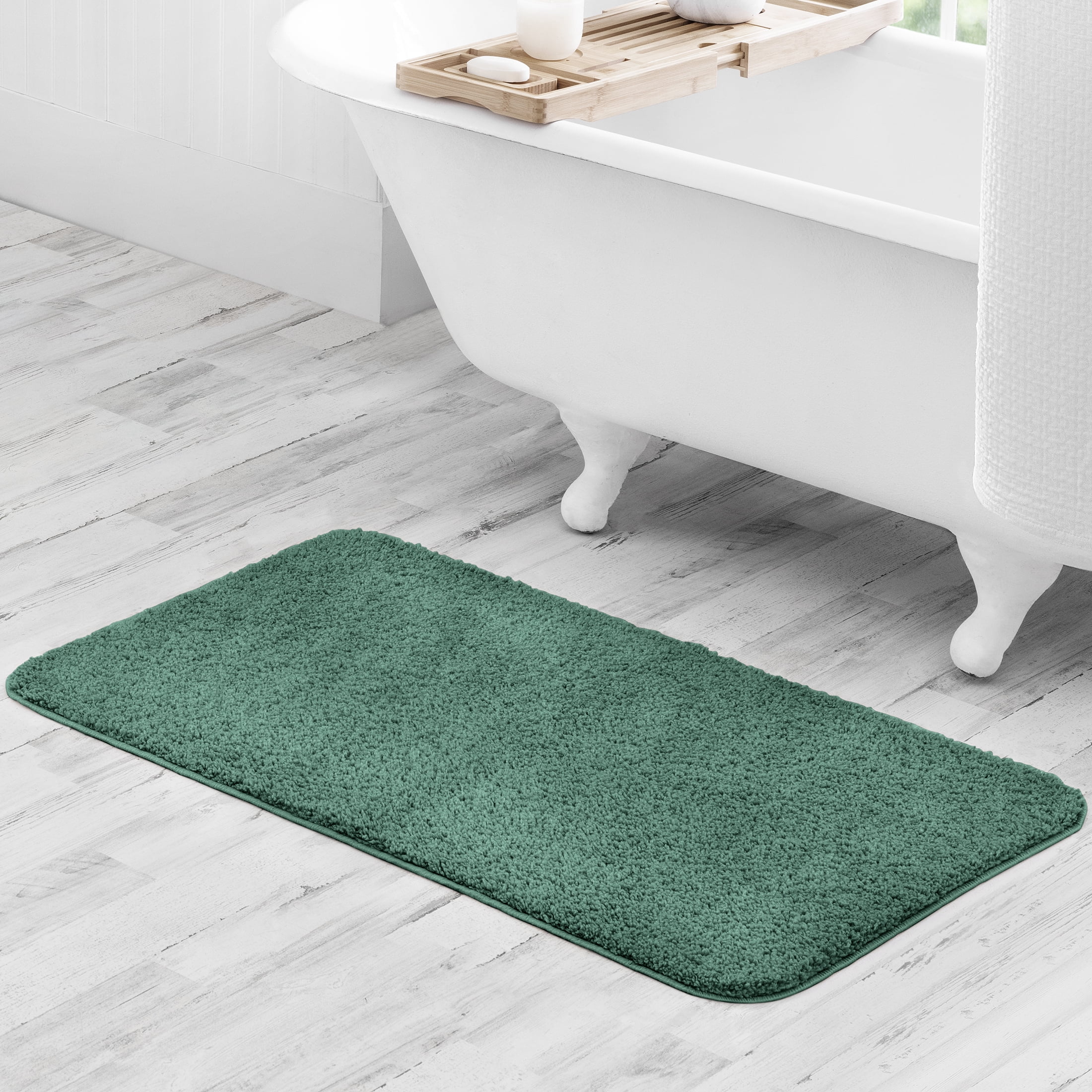Mainstays Basic Polyester Bath Rug, Green, 20\" x 32\"